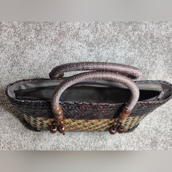 Neutral Boho Style Handwoven Purse - Picture 2 of 4